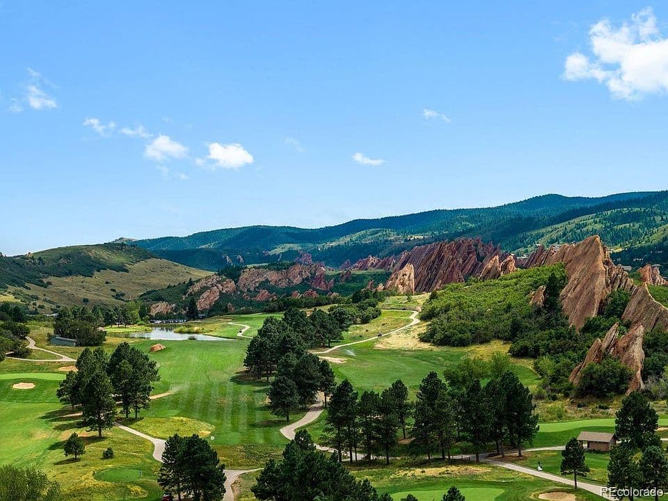 Roxborough Golf Retreat