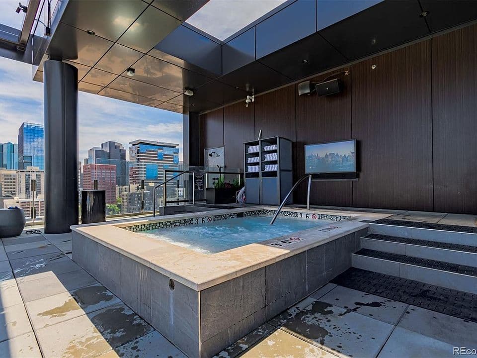 McGregor Square Residence — photo 4